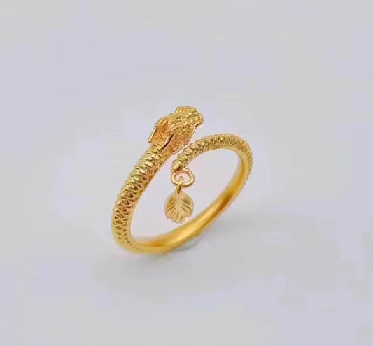 Real 18k Gold Dragon ring