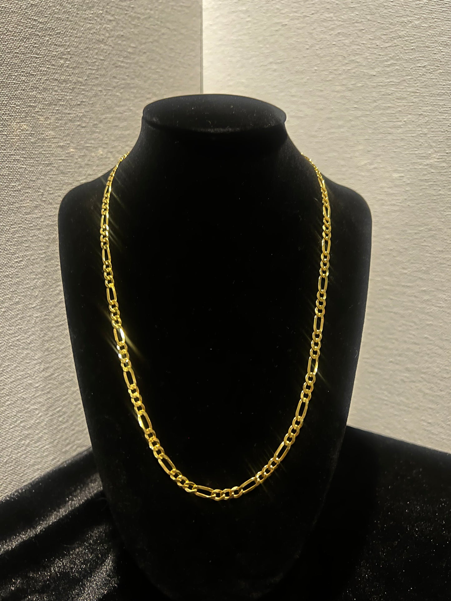 18k gold over Silver Diamond cut Figaro chain - 4.9mm - 20in